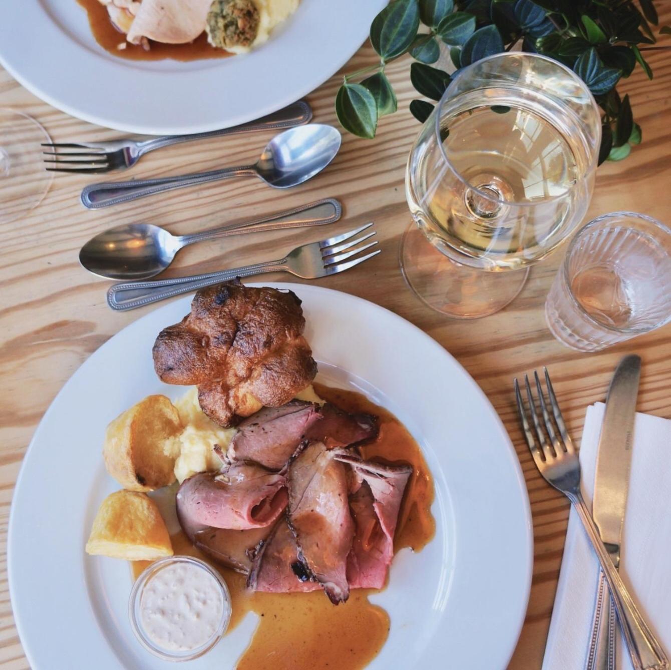 Castle Inn نيوبورت المظهر الخارجي الصورة
