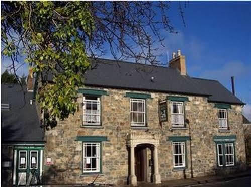 Castle Inn نيوبورت المظهر الخارجي الصورة