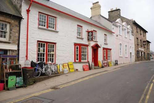 Castle Inn نيوبورت المظهر الخارجي الصورة